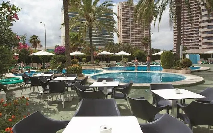 Ar Roca Esmeralda & Hotel