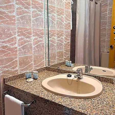 Ar Roca Esmeralda & 4*