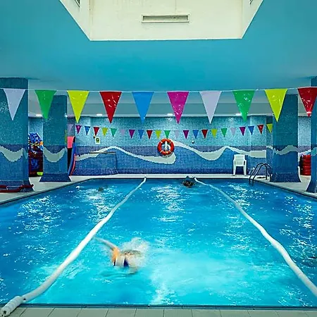 Ar Roca Esmeralda & Hotel 4*