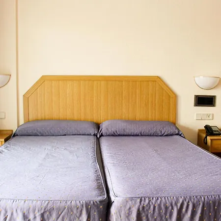 Hotel Ar Roca Esmeralda &