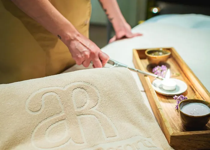 מלון Ar Roca Esmeralda &